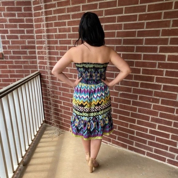 Smocked Geo Print Strapless Knee Length Dress - Picture 4 of 4